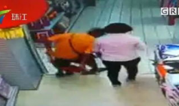 小孩检查屁股视频,育儿专家教你如何正确观察宝宝健康